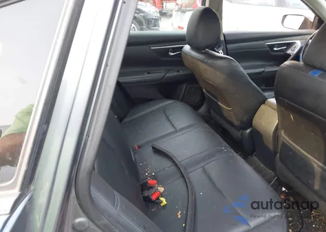 2018 Nissan Altima 2.5/S/Sv/Sl/Sr z USA, uszkodzony, nr VIN 1N4AL3AP6JC251491